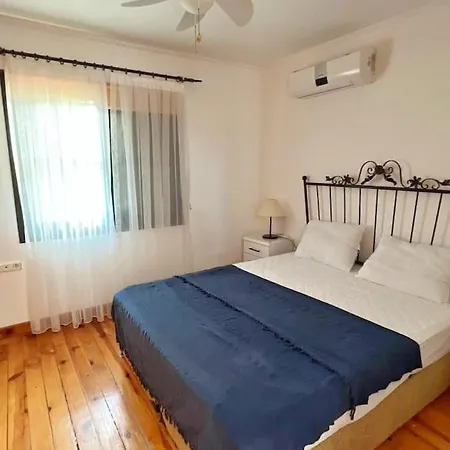 Villa Mira - 3br With Panaromic Sea View *
